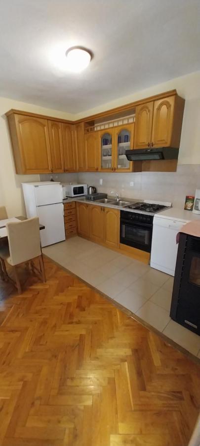 Kuca Za Odmor Varos Villa Vrlika Екстериор снимка
