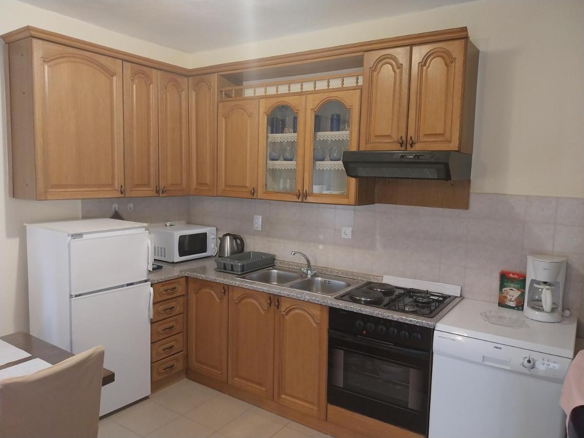Kuca Za Odmor Varos Villa Vrlika Екстериор снимка