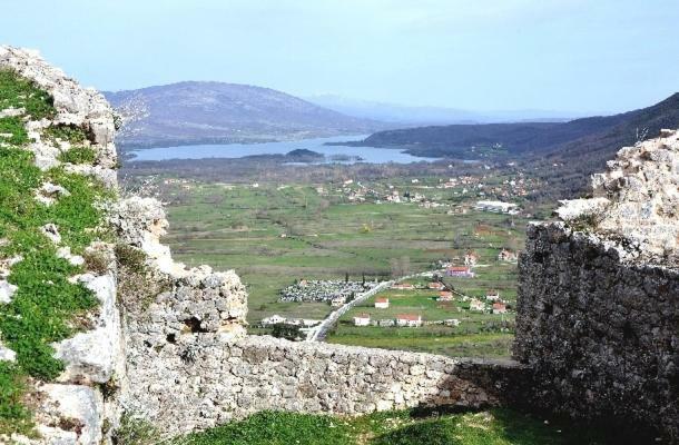 Kuca Za Odmor Varos Villa Vrlika Екстериор снимка